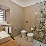 Frühstückspension Dante Luxury 4*