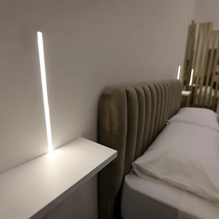 Dante Luxury Alojamento de Acomodação e Pequeno-almoço 4*