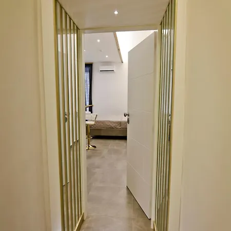 Bed and breakfast Dante Luxury 4*
